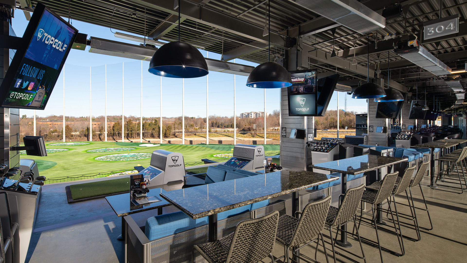 does topgolf have wifi?